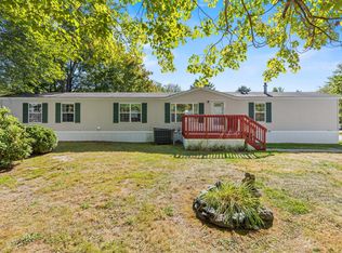 11 Wilson Dr, Old Orchard Beach, ME 04064