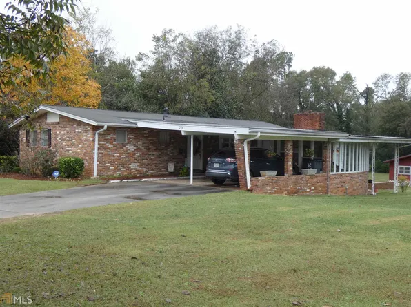 258 W Adams St, Tennille, GA 31089