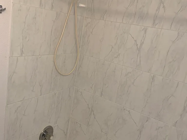 Shower Surrounded_05222021