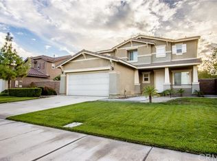 6385 Shorthorn Dr, Eastvale, CA 92880