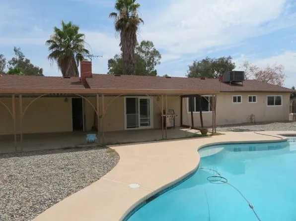 34737 John Albert Dr, Madera, CA 93636