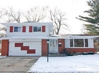 328 N Strieff Ln, Glenwood, IL