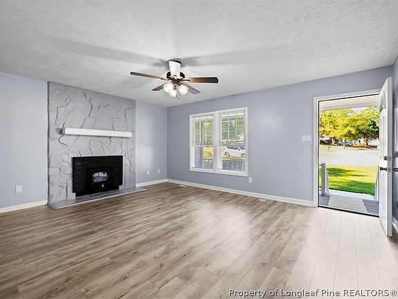 5th image of 121 Elfreth Ln