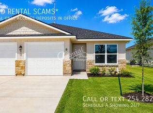 911 Sevenleaf Ln #B, Killeen, TX 76543