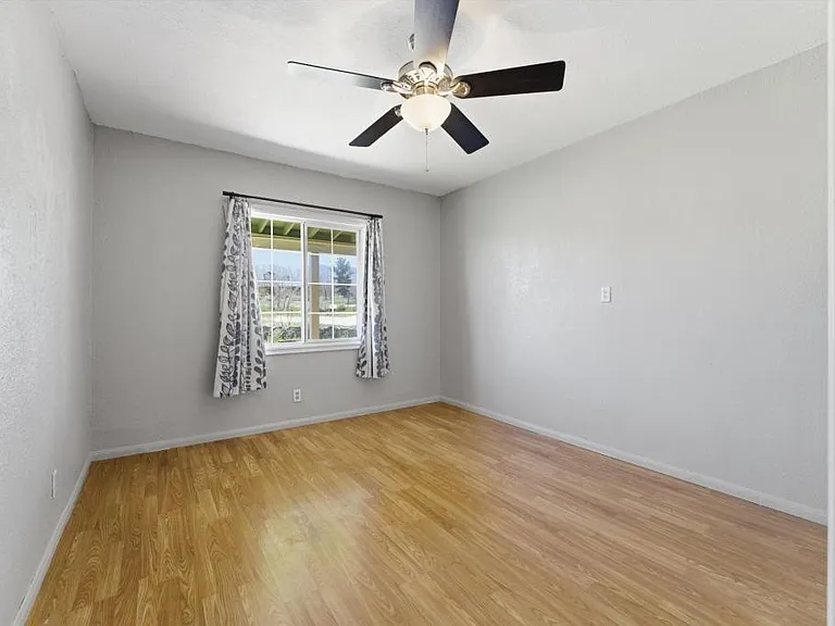 13237 E Ave W #8 — Photo 11