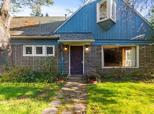 127 Ash St, Lake Oswego, OR 97034