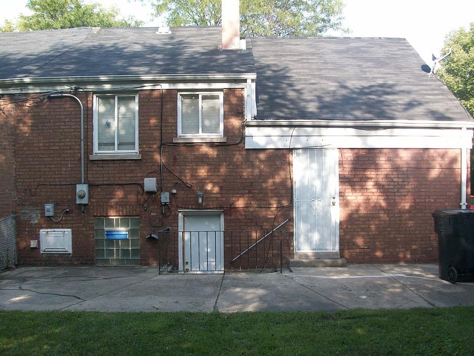 Rear House