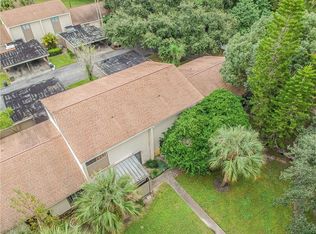 8013 Peach Dr #8013, Temple Terrace, FL 33637