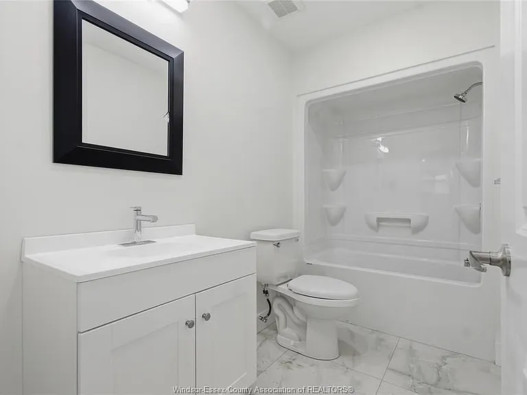 2490 George Ave #2 — Photo 10