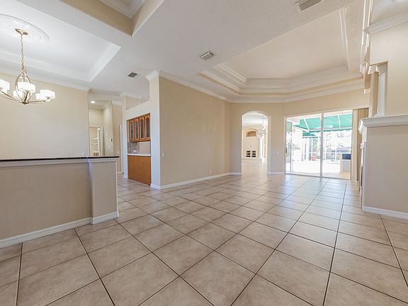 3rd image of 2545 Partridge Dr