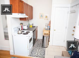 901 Beacon St #11-3/1, Boston, MA 02215