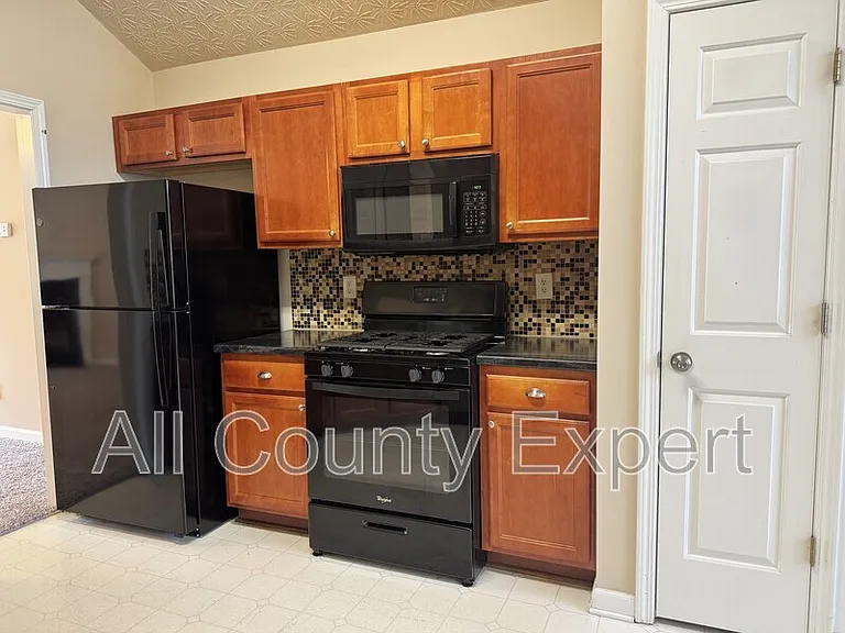 1277 Poison Oak Ct — Photo 5