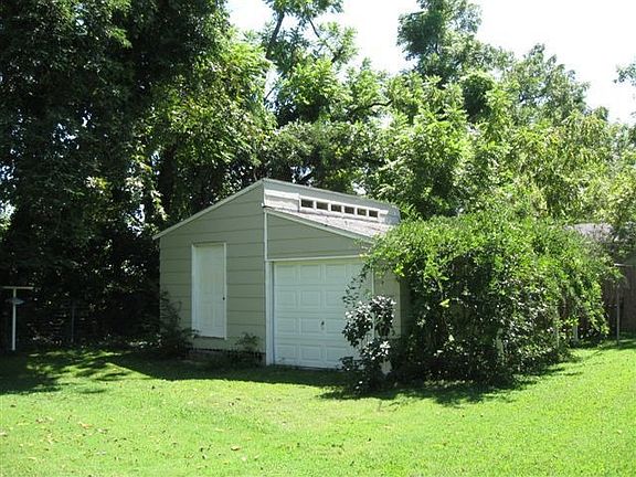 garage & storage shed