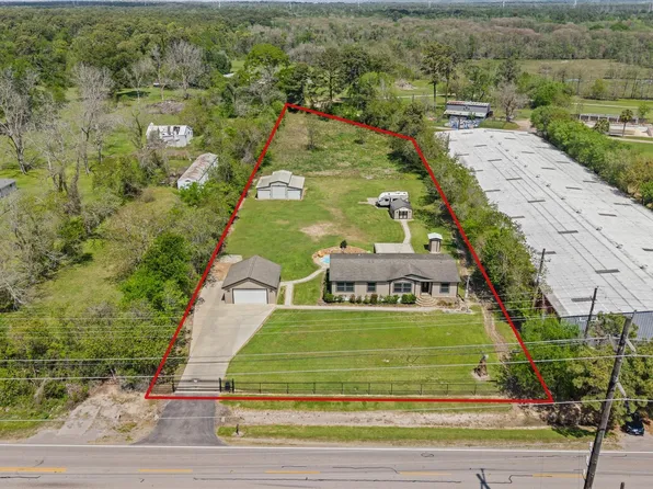 15501 Garrett Rd, Houston, TX 77044