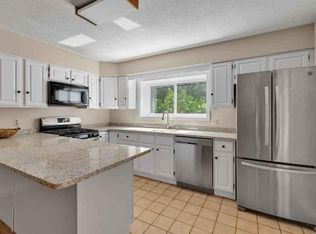 90 Captain Eames Cir, Ashland, MA 01721