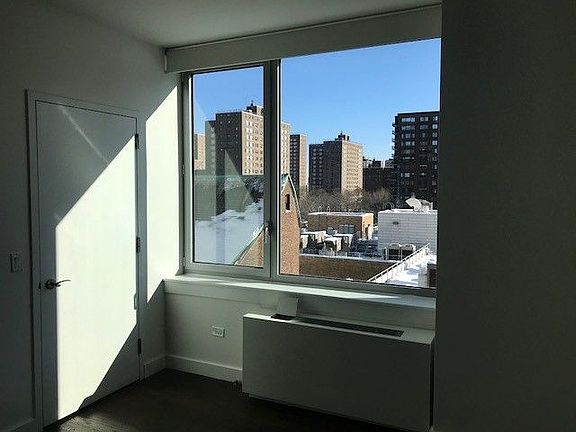 5th image of 801 Amsterdam Ave APT 7A