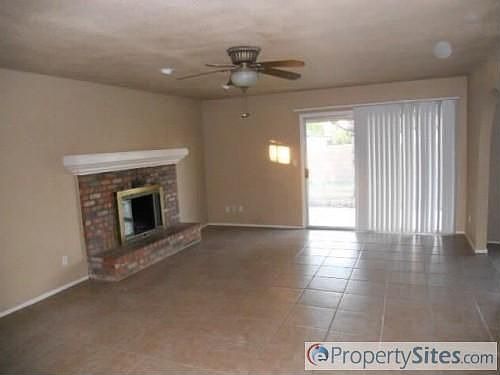 5th image of 11218 N 57th Dr