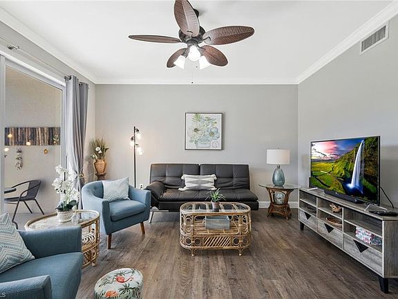 4th image of 20021 Barletta LN #2215