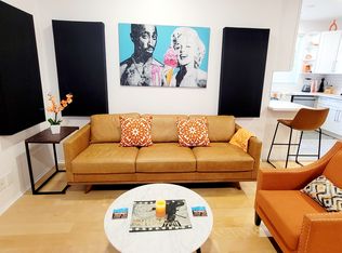 1230 N June St #114, Los Angeles, CA 90038