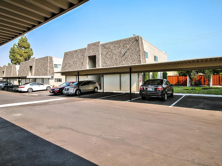 2925 Sunset Way #5 — Photo 14