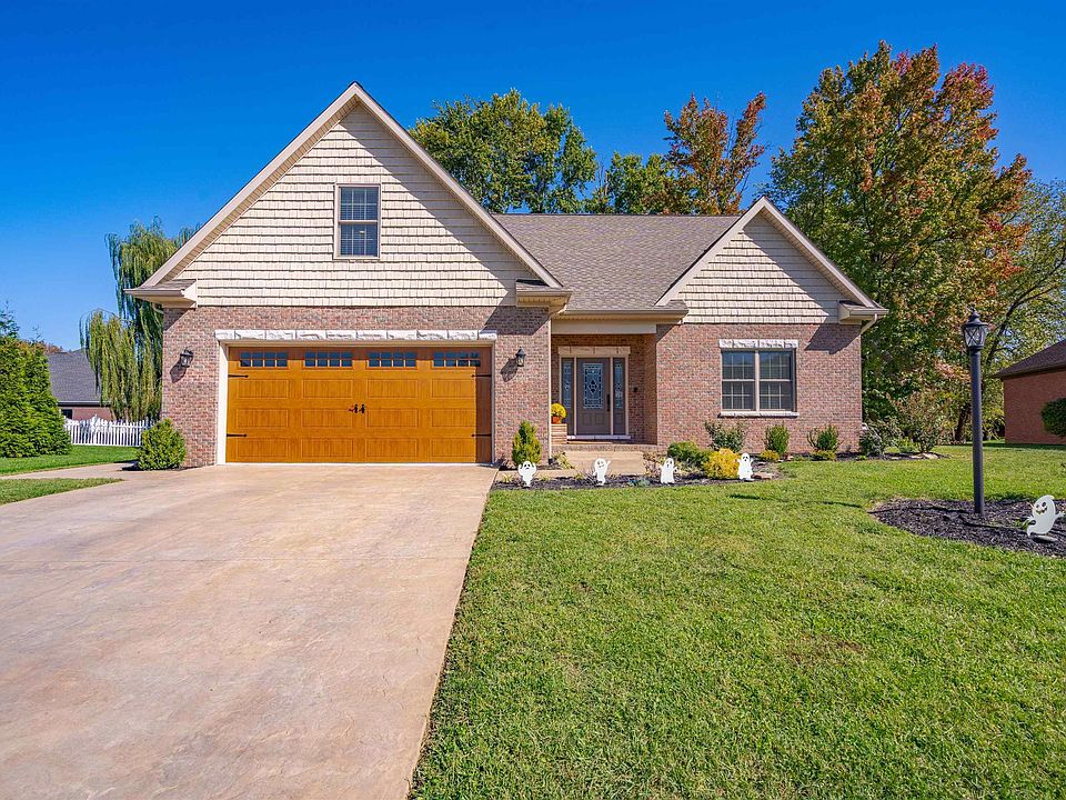 1st image of 2502 Stapelton Dr