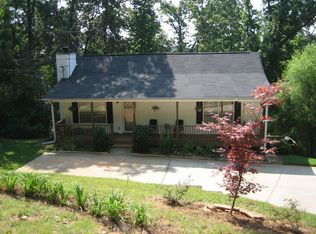 5385 Tomahawk Ter, Gainesville, GA 30506