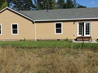 211 SW Meadow Dr, Beaverton, OR 97006