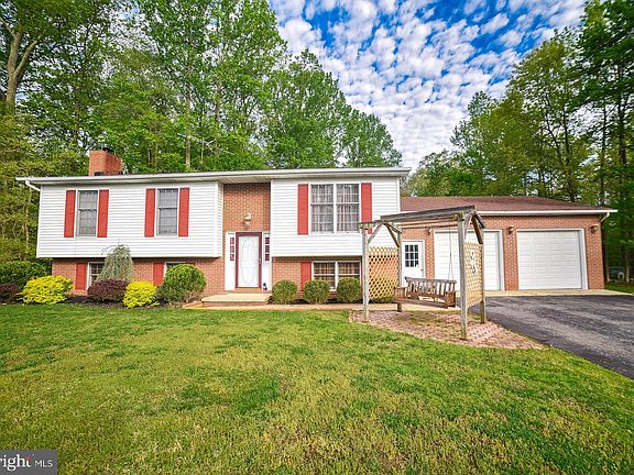 2nd image of 28755 Hancock Dr