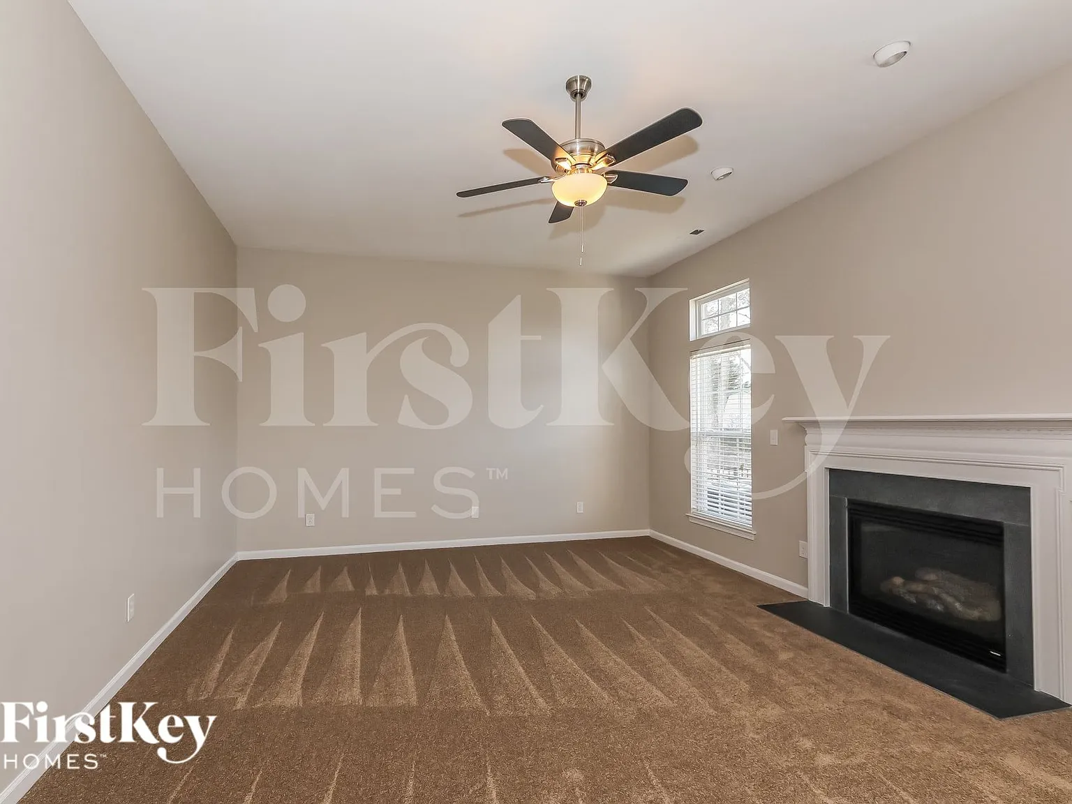 3 bed, 2.0 bath, 1967 sqft, $2,695 — Photo 3