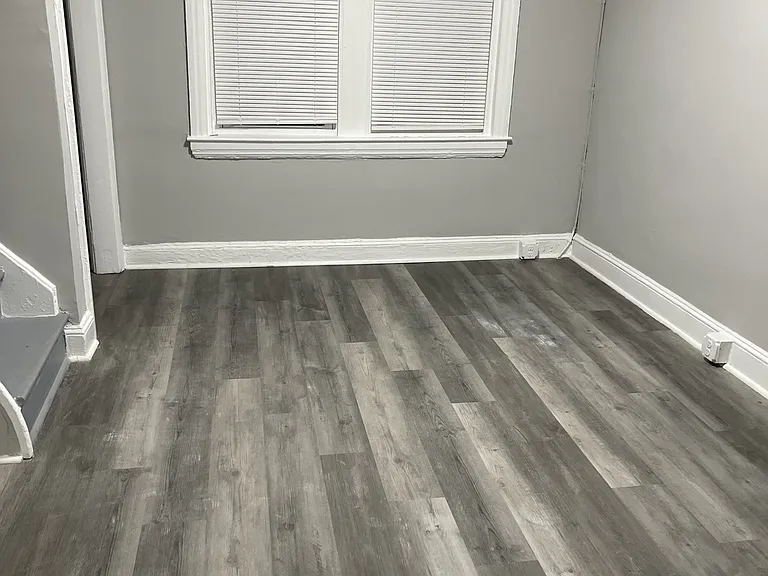 308 Clayton St — Photo 5