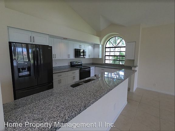 5th image of 8033 Aberdeen Dr APT 201