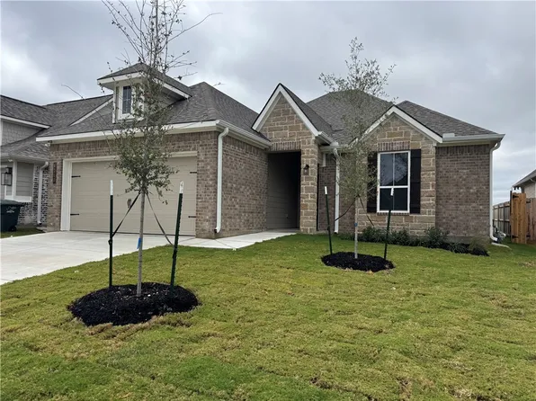 6314 Trado Dr, College Station, TX 77845