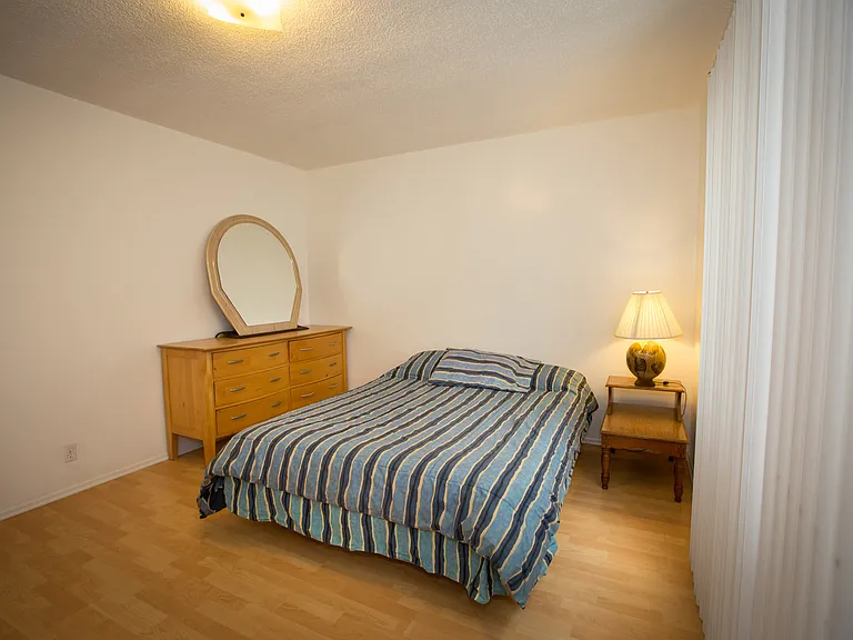 bed