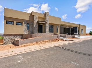 5496 W Sand Ridge Dr, Hurricane, UT 84737