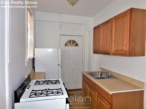 2nd image of 1043 W North Shore Ave APT 2N