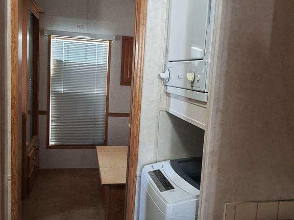 5th image of 1100 Riverside Dr Lot 17A