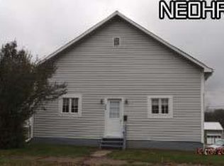 409 N 1st St, Dennison, OH 44621