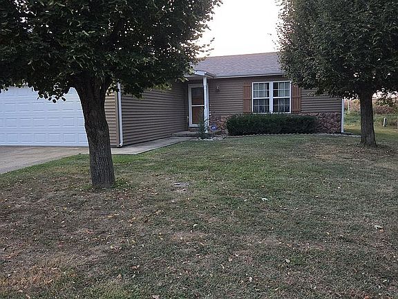 4th image of 404 Bargraves Blvd