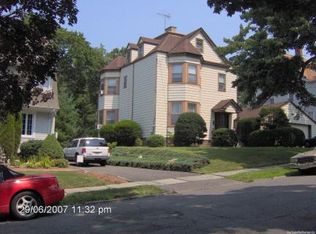 216 W Passaic Ave, Rutherford, NJ 07070