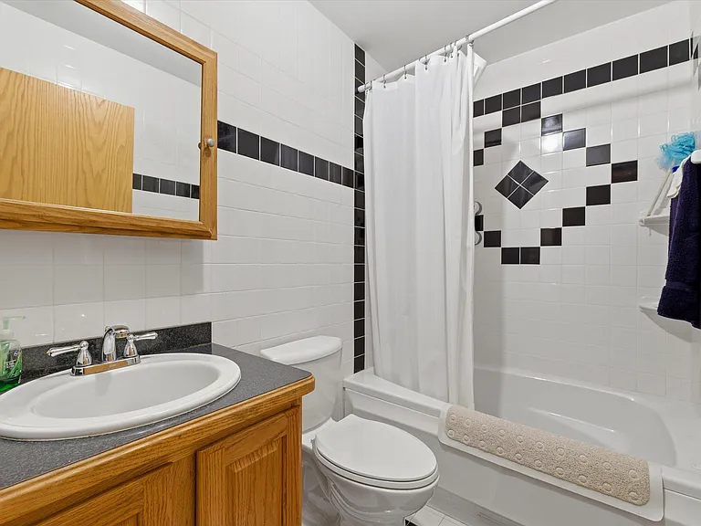 5700 W M 36 — Photo 35