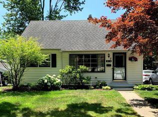 812 Lincoln Ave, Lansing, MI