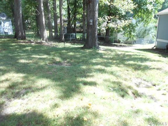 4th image of 3320 Summerbrooke Dr