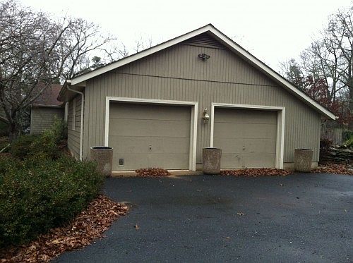 5th image of 7790 Holly Branch Dr