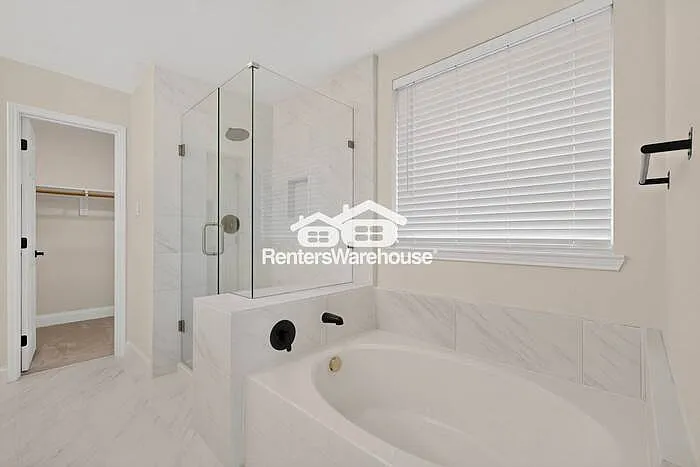 9113 Warren Dr — Photo 27