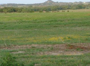 33 Soaring Eagles Dr, Fredericksburg, TX 78624