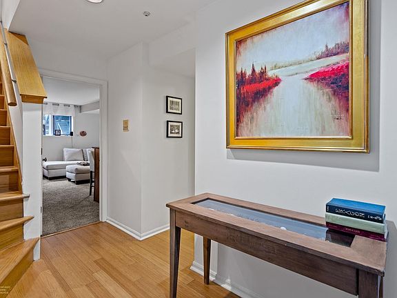 3rd image of 1622 N Orchard St #Townhouse