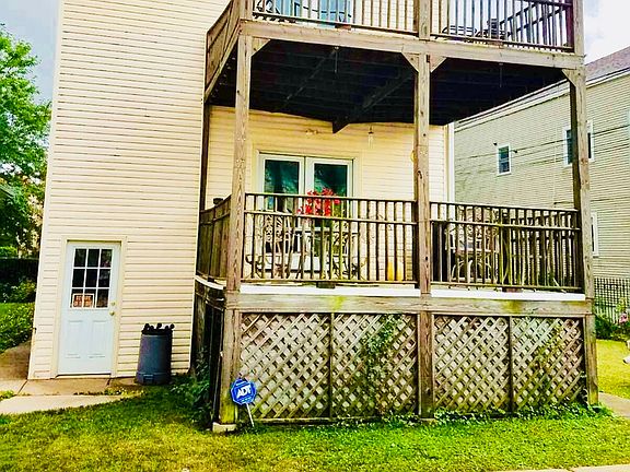 5th image of 5438 W Wrightwood Ave