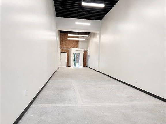 3rd image of 4013 W Pico Blvd #1