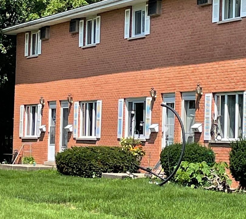 1st image of 1231 Town Crest Dr APT D