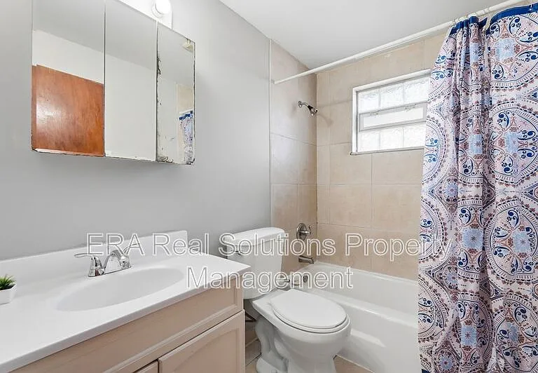 881 Kingsford Rd #A — Photo 15
